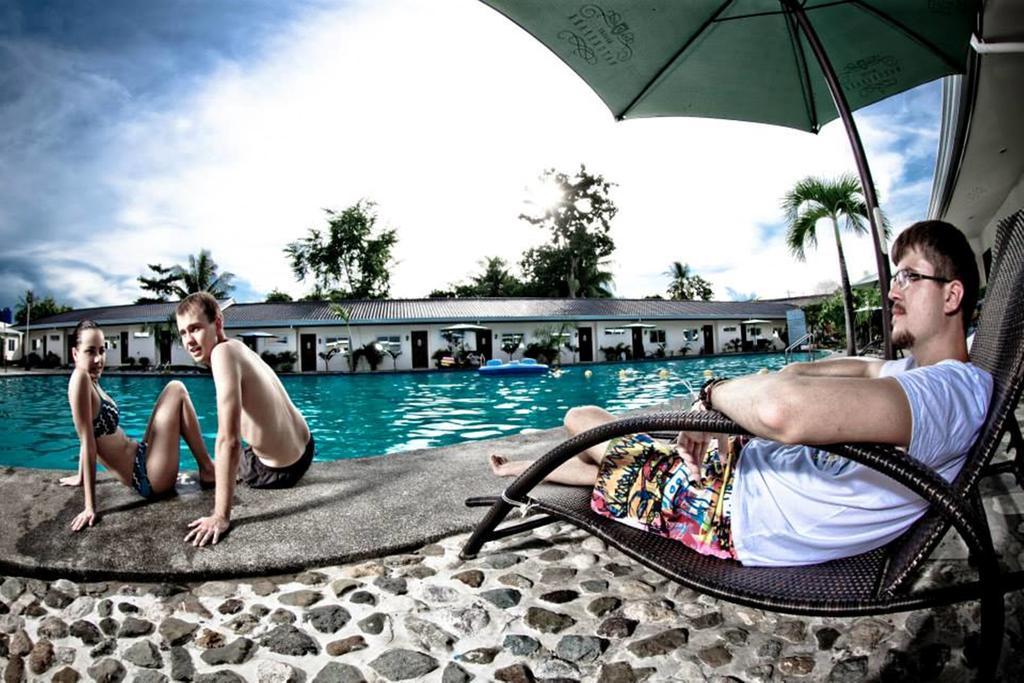 Natures Garden Park Resort And Spa Lapu-Lapu City Exterior photo