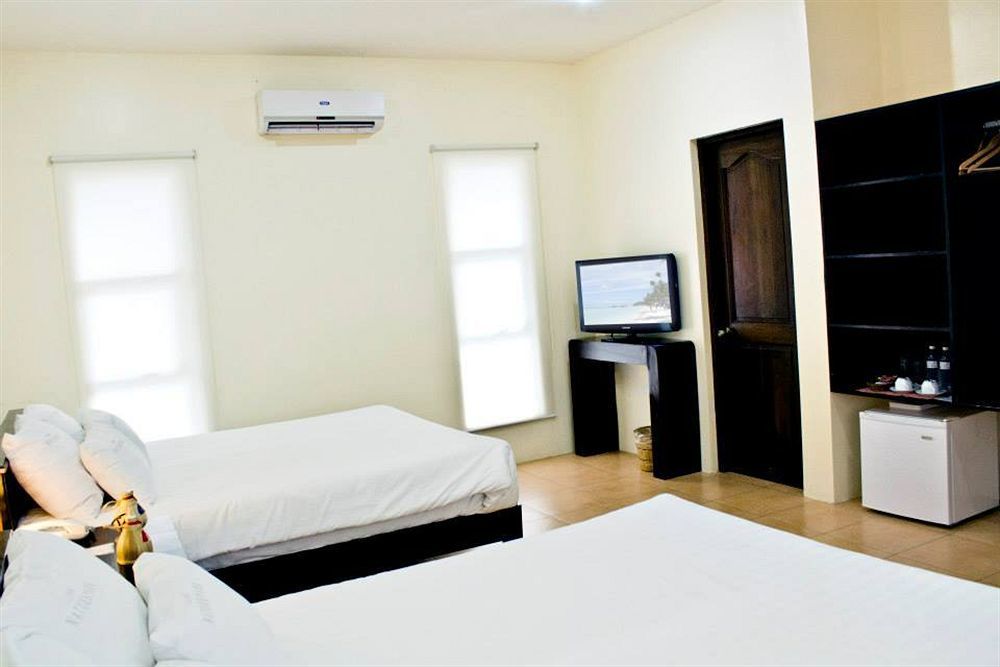 Natures Garden Park Resort And Spa Lapu-Lapu City Exterior photo